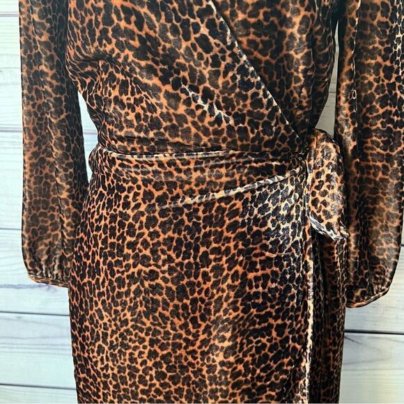 J.Crew Brown Leopard Print Velvet Wrap Dress - Picture 5 of 12